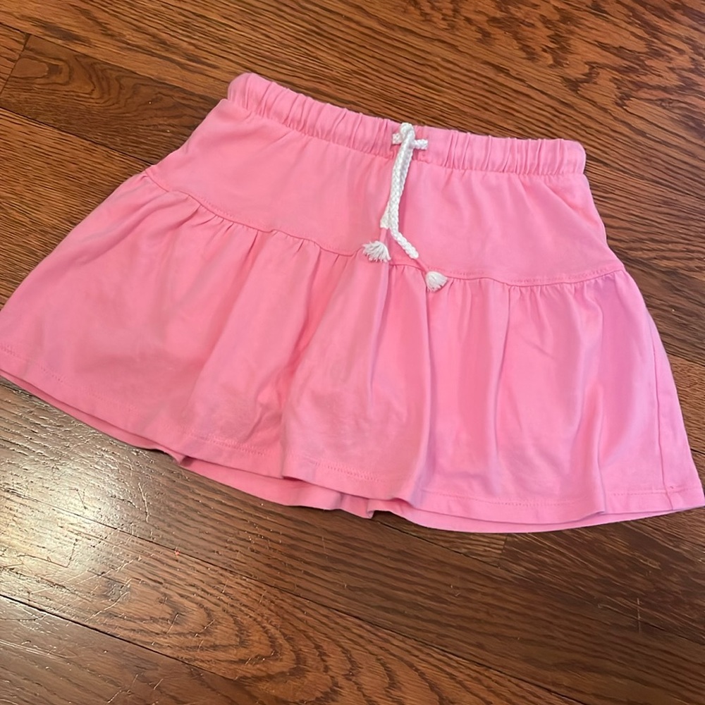 Pink pull-on skort